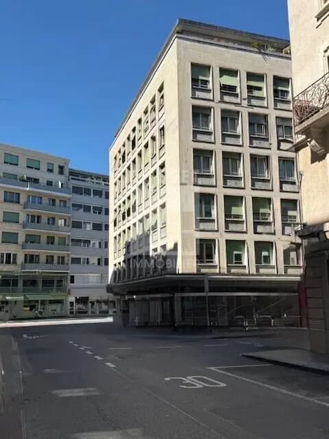 Genève, Genève centre, Rue Mairie 3 / Eaux-Vives 12 - Image 1