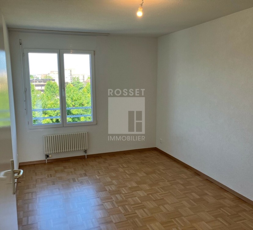 Appartement de 4.5 pièces au 5ème étage