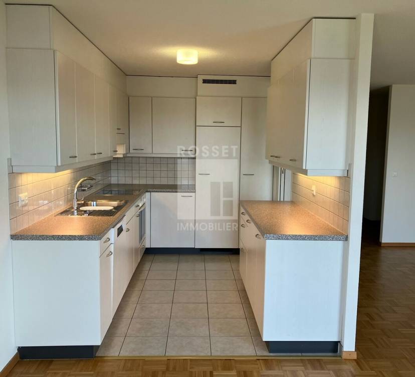 Appartement de 4.5 pièces au 5ème étage