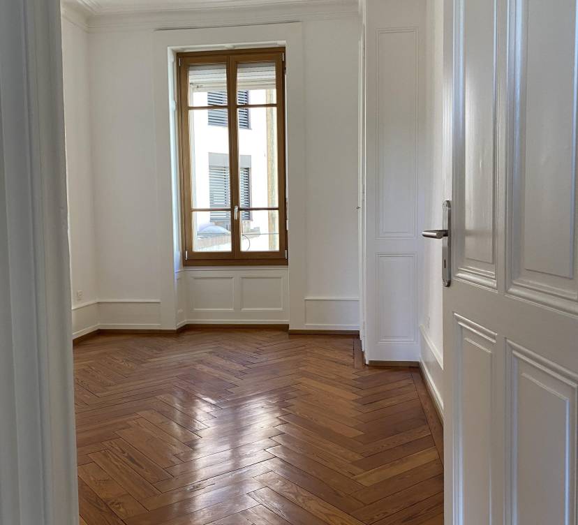 Appartement de 4 pièces au 2ème étage 