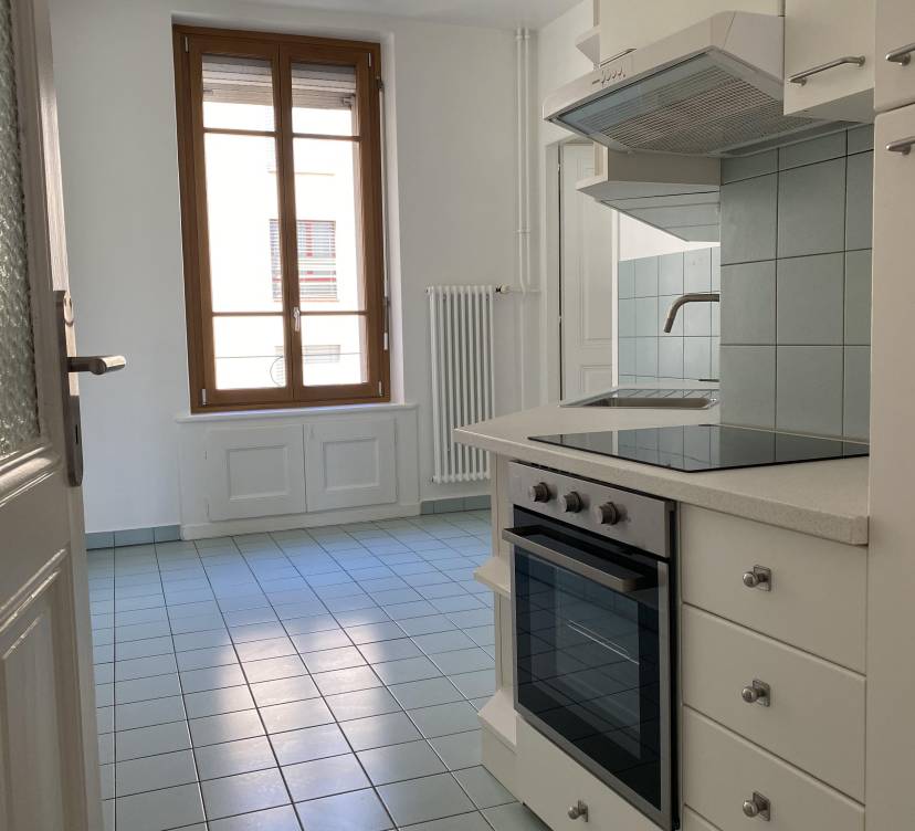 Appartement de 4 pièces au 2ème étage 