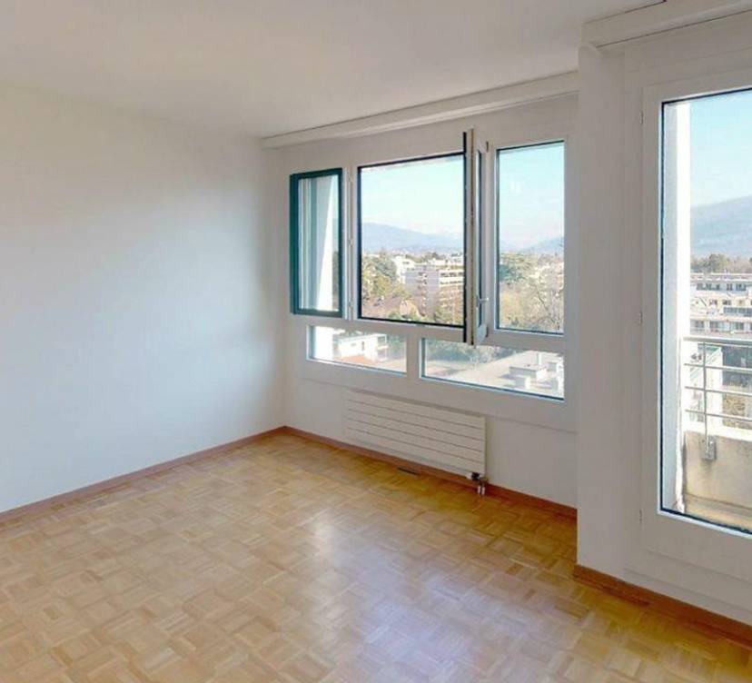 Bel appartement de 8 pièces triplex attique ! 