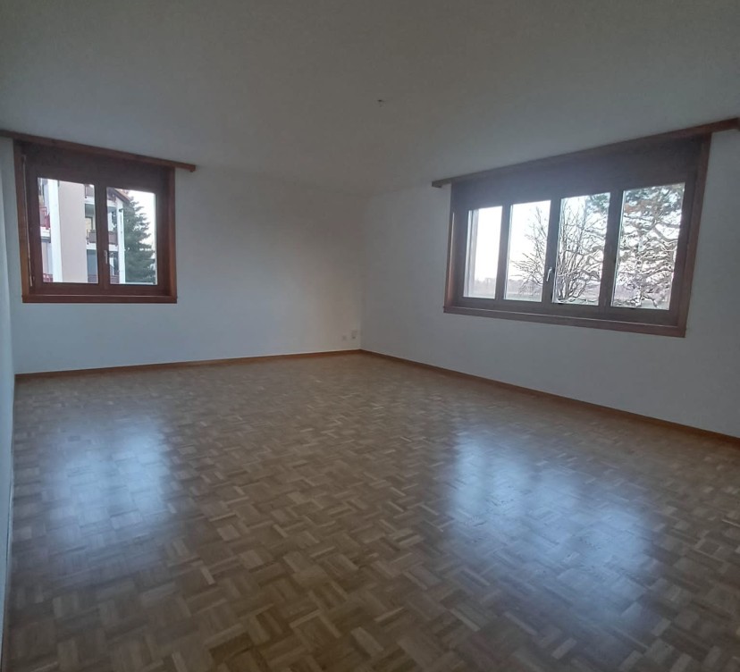 Appartement 5½ pièces 114 m2 au rez avec balcon