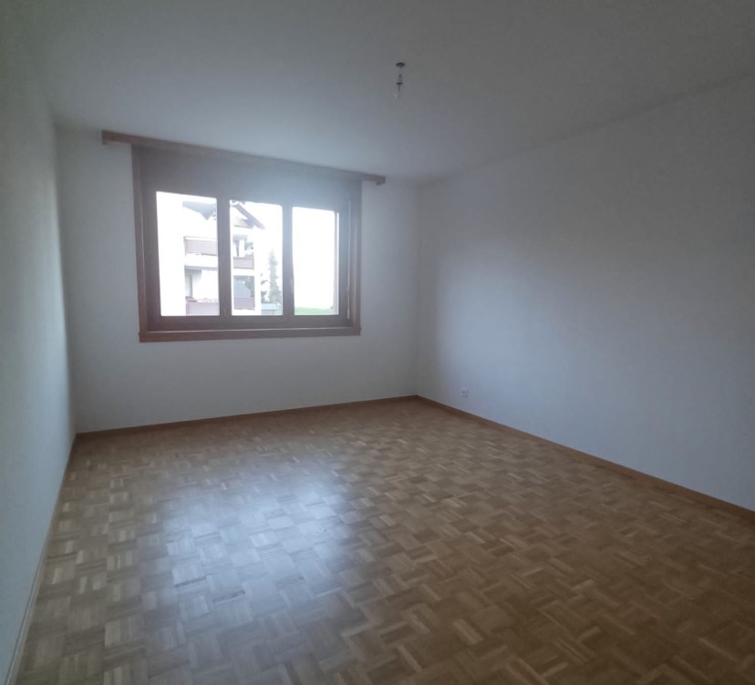 Appartement 5½ pièces 114 m2 au rez avec balcon