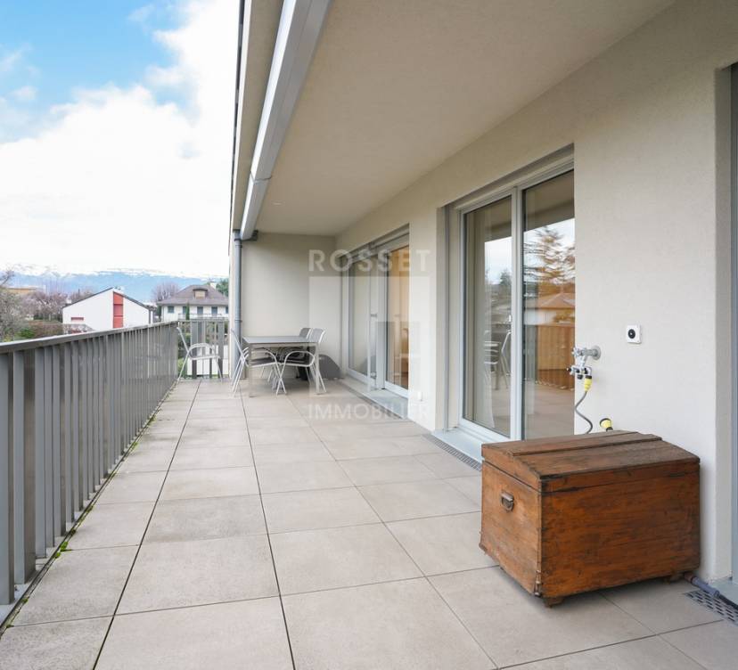 En exclusivité - Appartement de 5 pièces avec grande terrasse