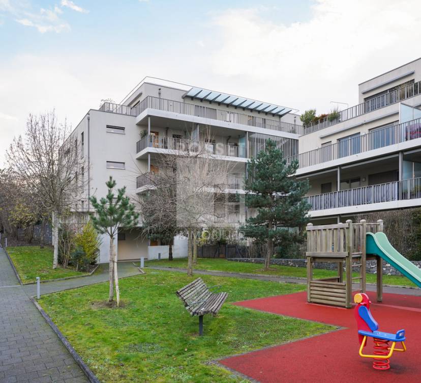 En exclusivité - Appartement de 5 pièces avec grande terrasse